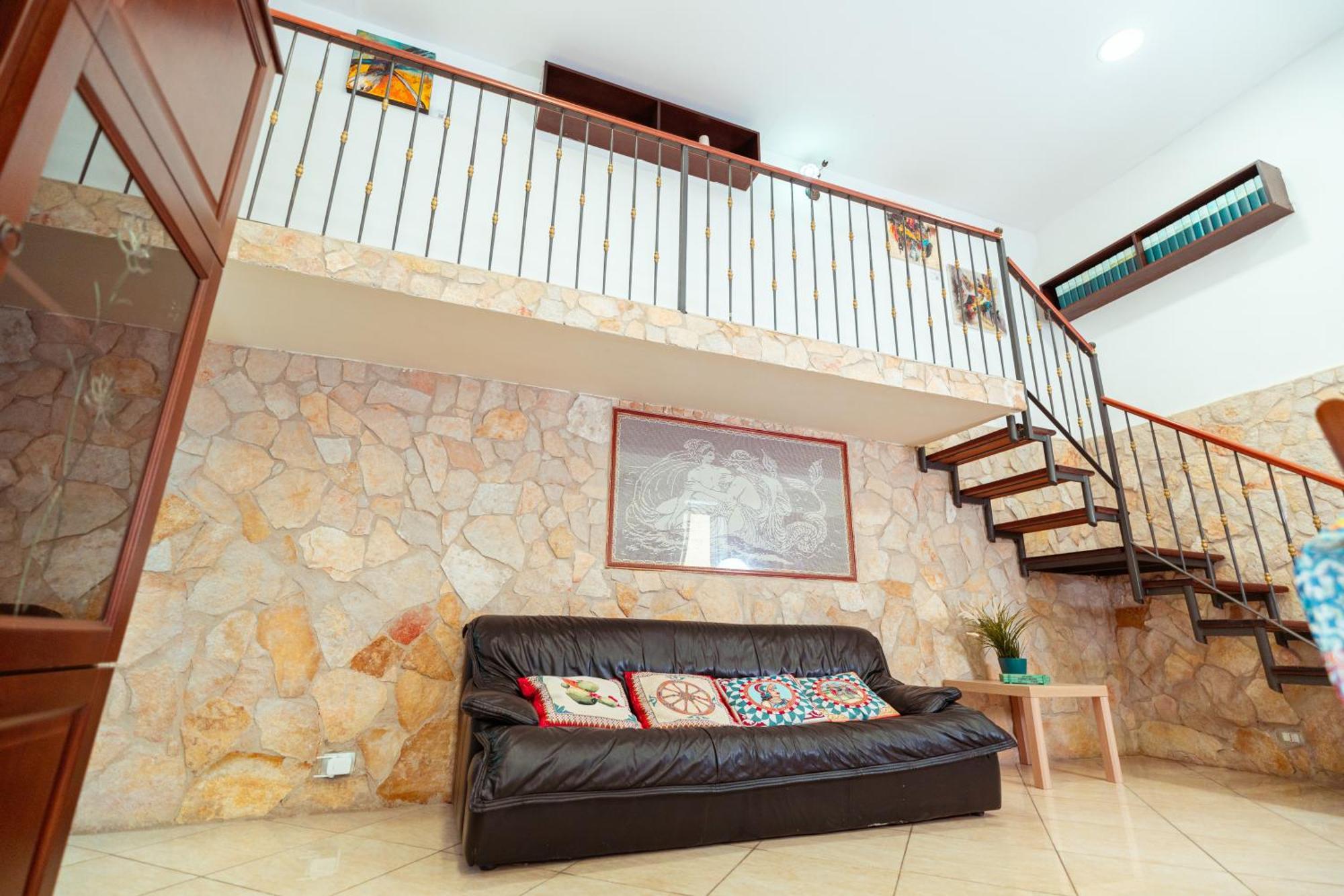 カターニア Monserrato Houseヴィラ エクステリア 写真