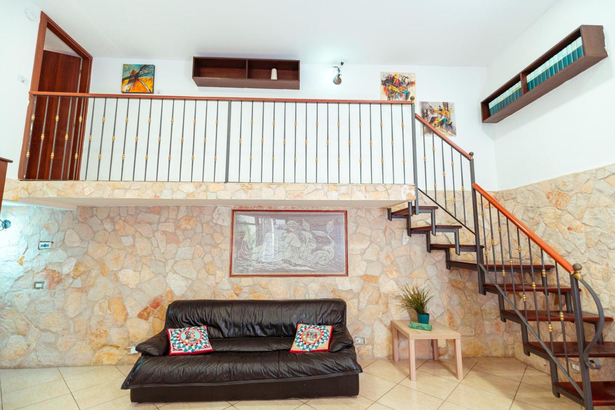 カターニア Monserrato Houseヴィラ エクステリア 写真